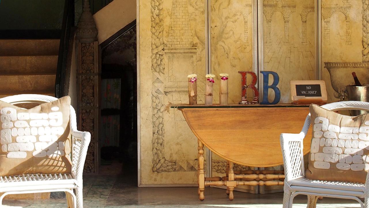 Hotel Bric-A-Brac Battambang Exterior foto