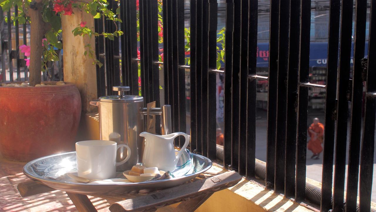 Hotel Bric-A-Brac Battambang Exterior foto