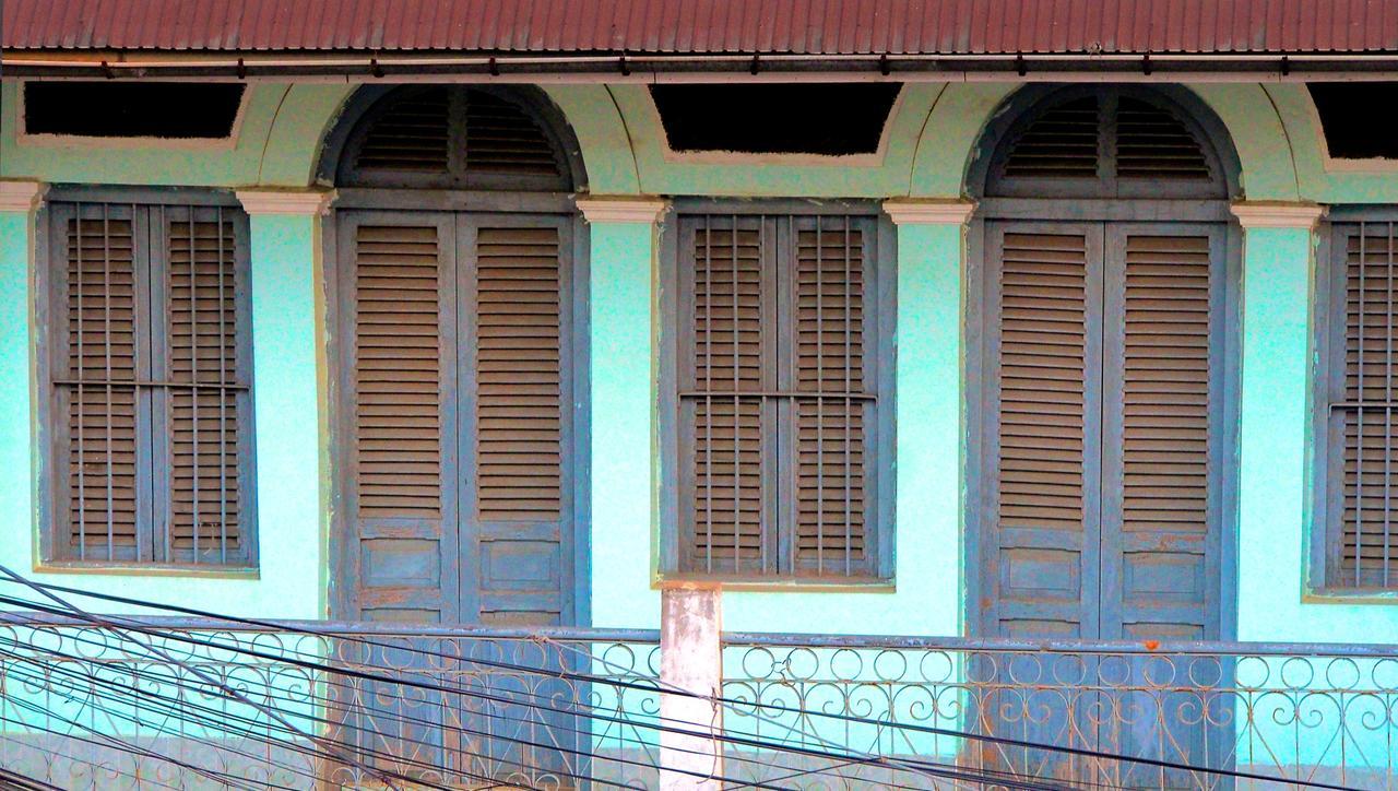 Hotel Bric-A-Brac Battambang Exterior foto