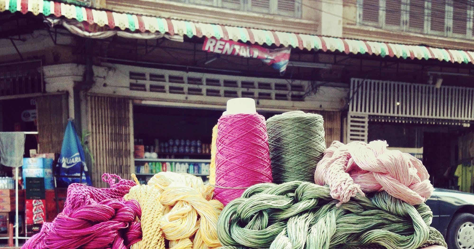 Hotel Bric-A-Brac Battambang Exterior foto